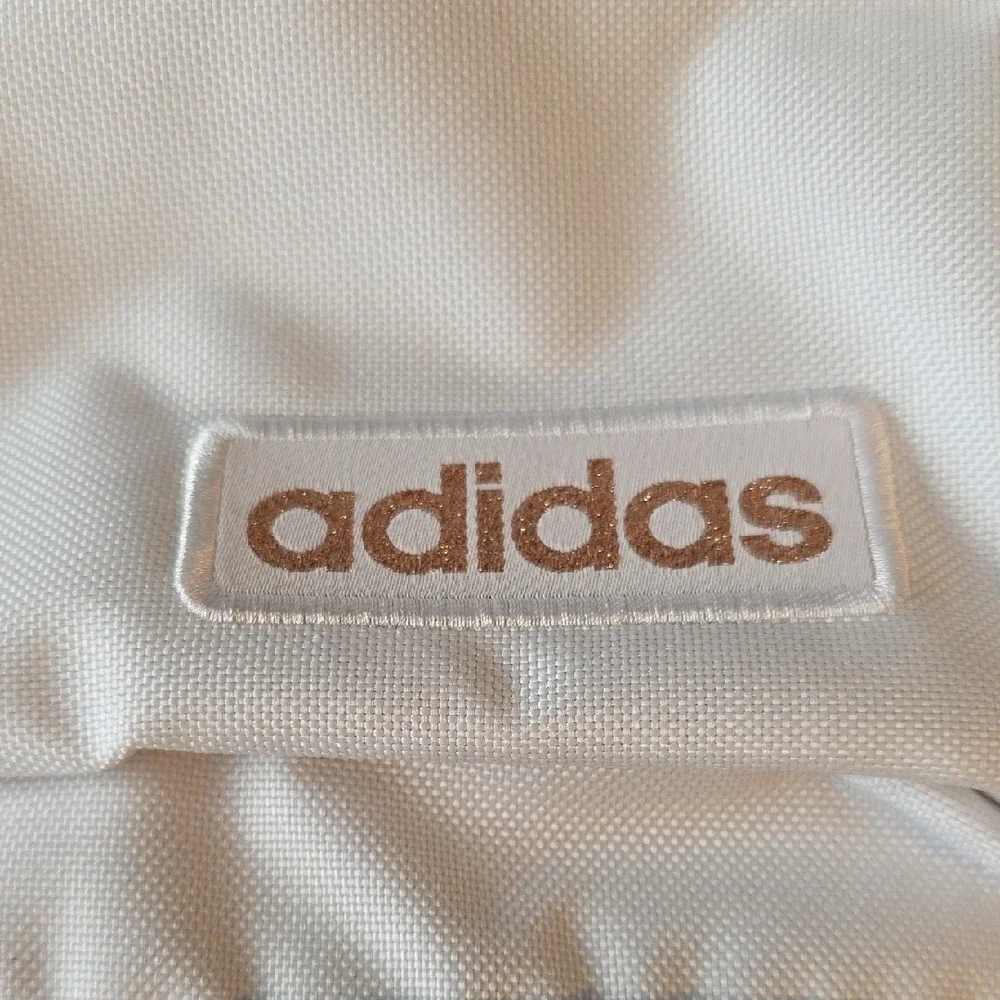 NWT Adidas Classic 3S 4 Backpack - Picture 4 of 10